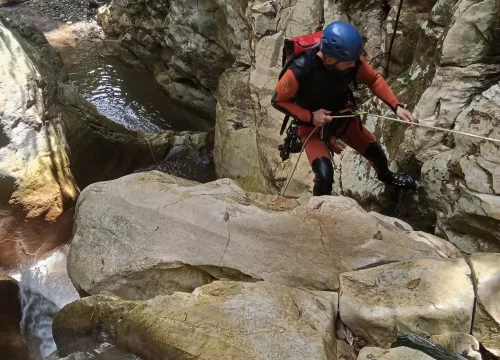 Canyoning Fakistra